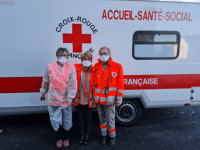 Vingt-quatre heures avec la Croix-Rouge : Passer les soins médicaux au vert dans les communes&nbsp;isolées
